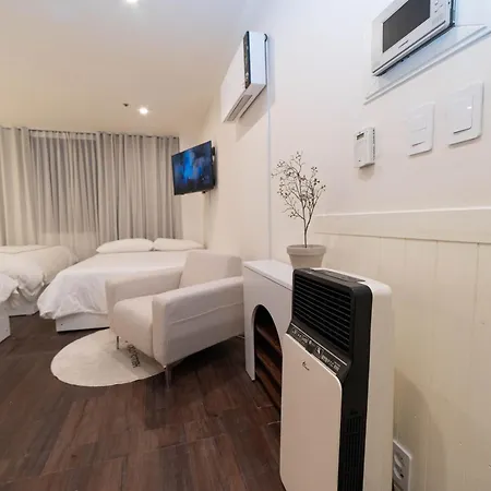 Cloud 9 Hongdae Apartment Seoul Exterior photo